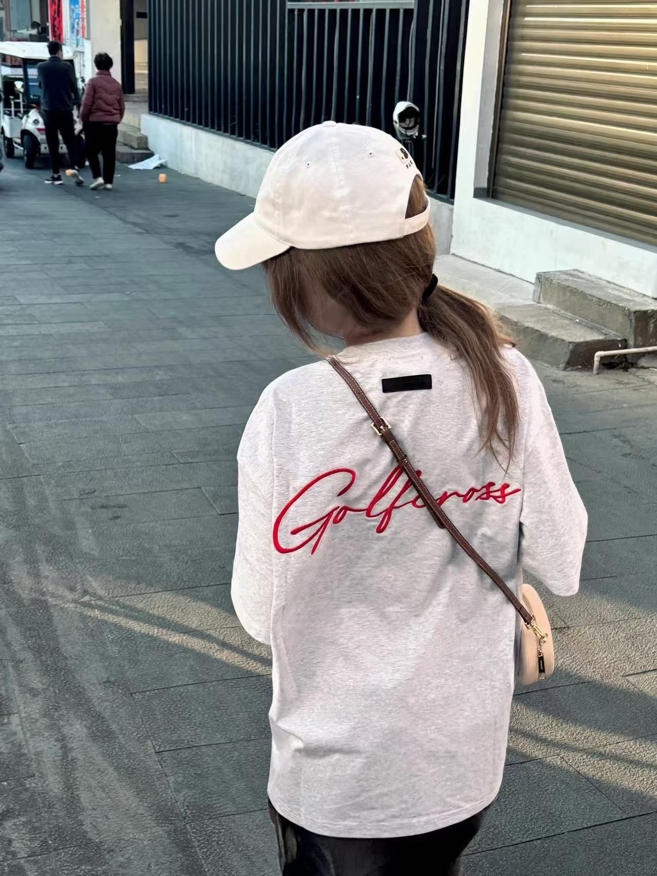 200g combed and tight-fitting sprinkler, pure cotton backpack, spring and summer loose shoulder printed short-sleeved T-shirt