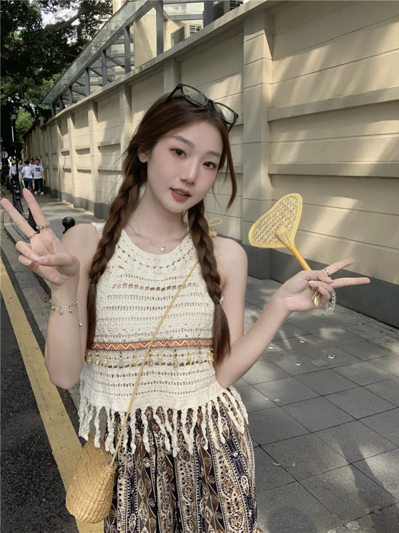 Bohemian suspender tassel hollow vest for women wearing sleeveless thin summer top