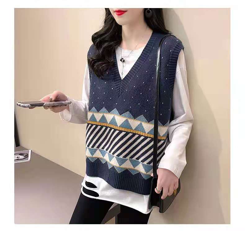 Retro Japanese lazy sweater jacket for women's spring clothes New loose Korean version V-neck knitted vest vest vest
