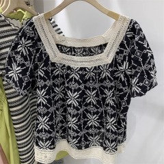 French square collar retro palace style embroidered thin lace shirt for women 2025 summer new design and small shirt trendy