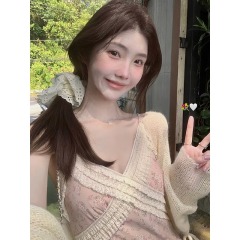 白水女 浪漫女主 V領碎花吊帶連衣裙女初春修身拼接蕾絲垂感裙子