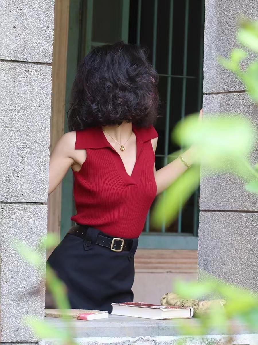 囍魚|港里港氣 復古港風針織V領辣妹性感削肩無袖顯瘦掛脖背心