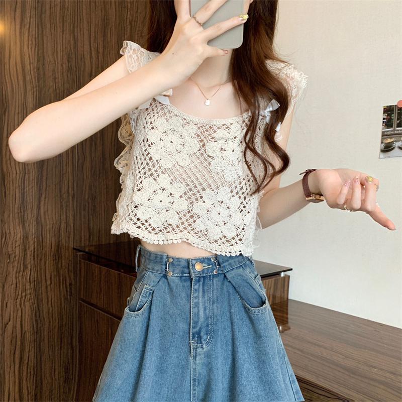 Real shot, new Korean style design short braided crochet hollow vest vest