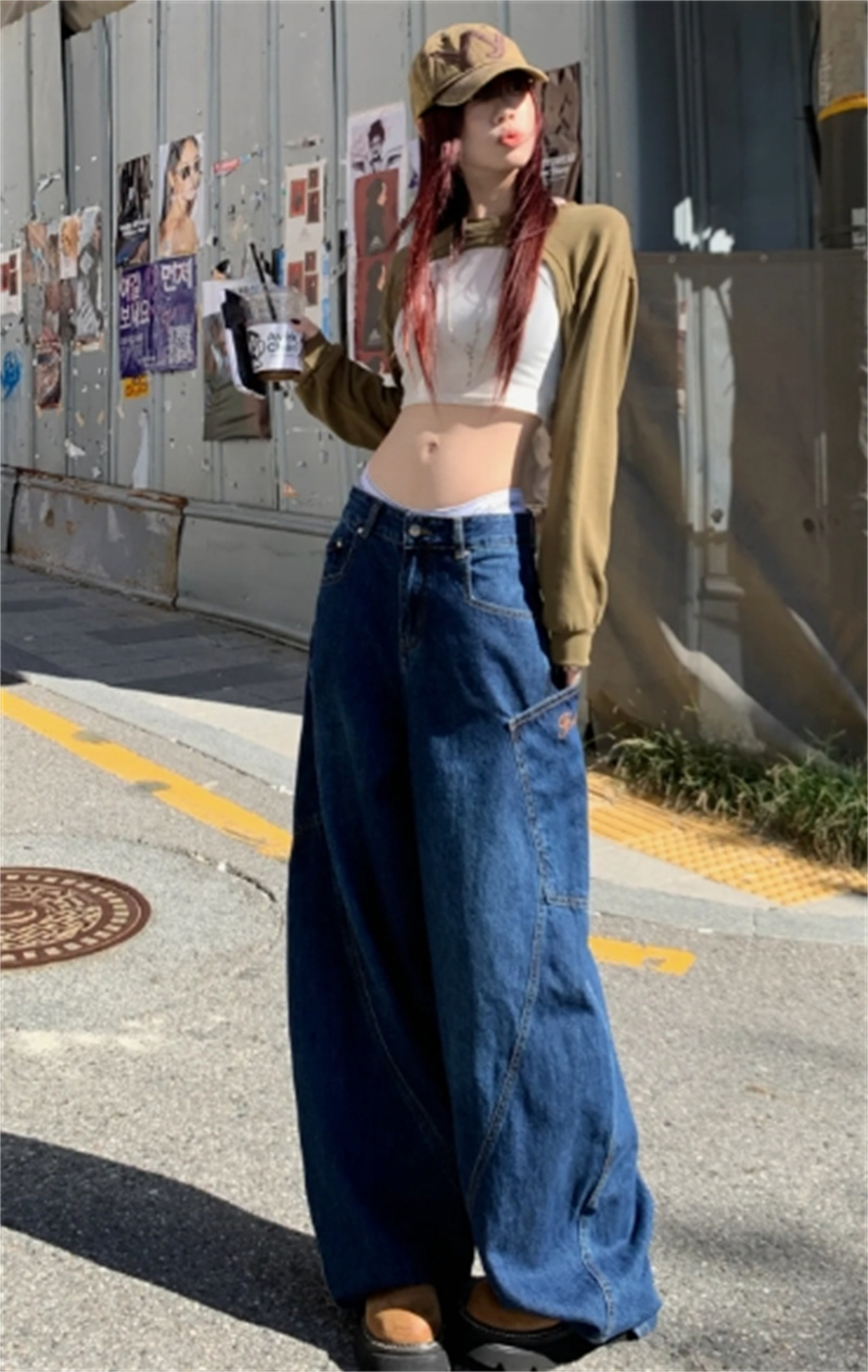 2025 summer Korean new street loose style Japanese girl spliced ​​large pocket work scimitar jeans