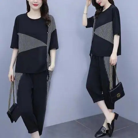 2025 casual and fashionable striped fat MM large size women's summer suit fashionable summer short-sleeved T-shirt two-piece set