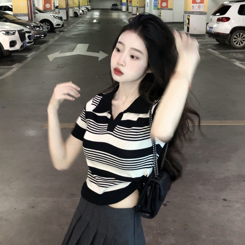 Fashionable color-blocking striped POLO neck short-sleeved T-shirt for women 2025 summer new slim fit slim commuting versatile top