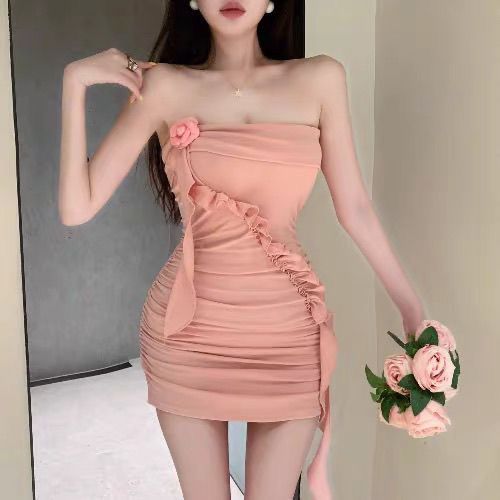 2025年小眾性感抹胸連衣裙女甜辣妹修身木耳花邊包臀短裙夏天穿搭