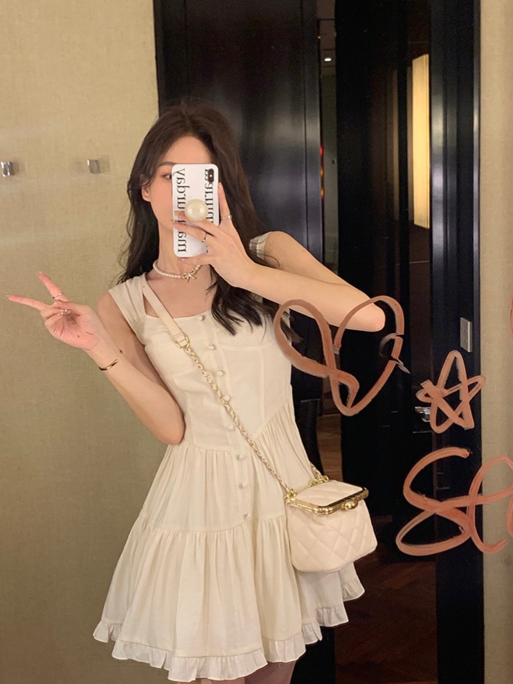 Apricot color suspender dress for women 2025 summer new French first love temperament sweet little fairy