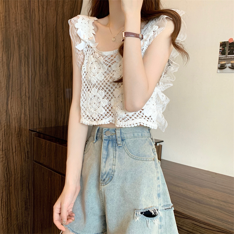 Real shot, new Korean style design short braided crochet hollow vest vest