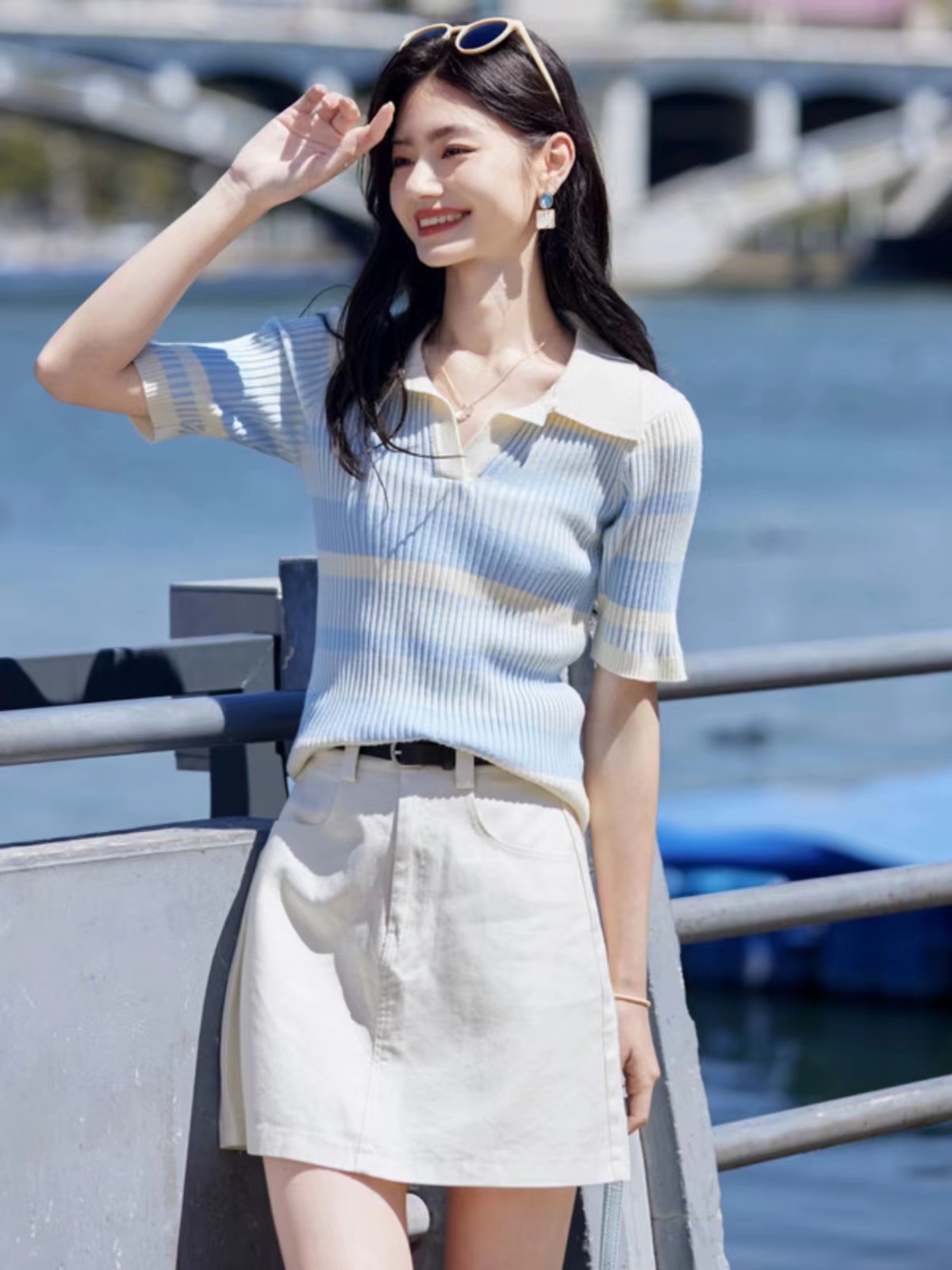 時尚氣質毛衣2025年春季新款女V領顯瘦修身撞色條紋針織短袖上衣