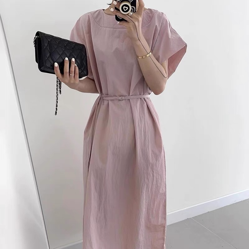 South Korea's new summer 2025 retro age-reducing round tie waist-hugging slim long solid color short-sleeved dress for women