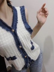 早秋小眾法式小香風撞色v領毛衣女2025新款別致坎肩馬甲背心上衣