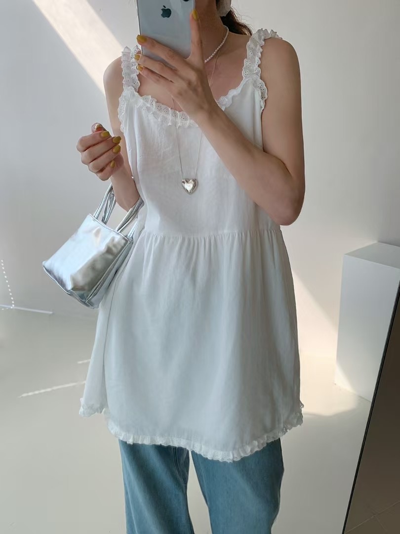 實拍～白色吊帶連衣裙2025早春新款韓系in百搭休閒疊穿花邊短裙