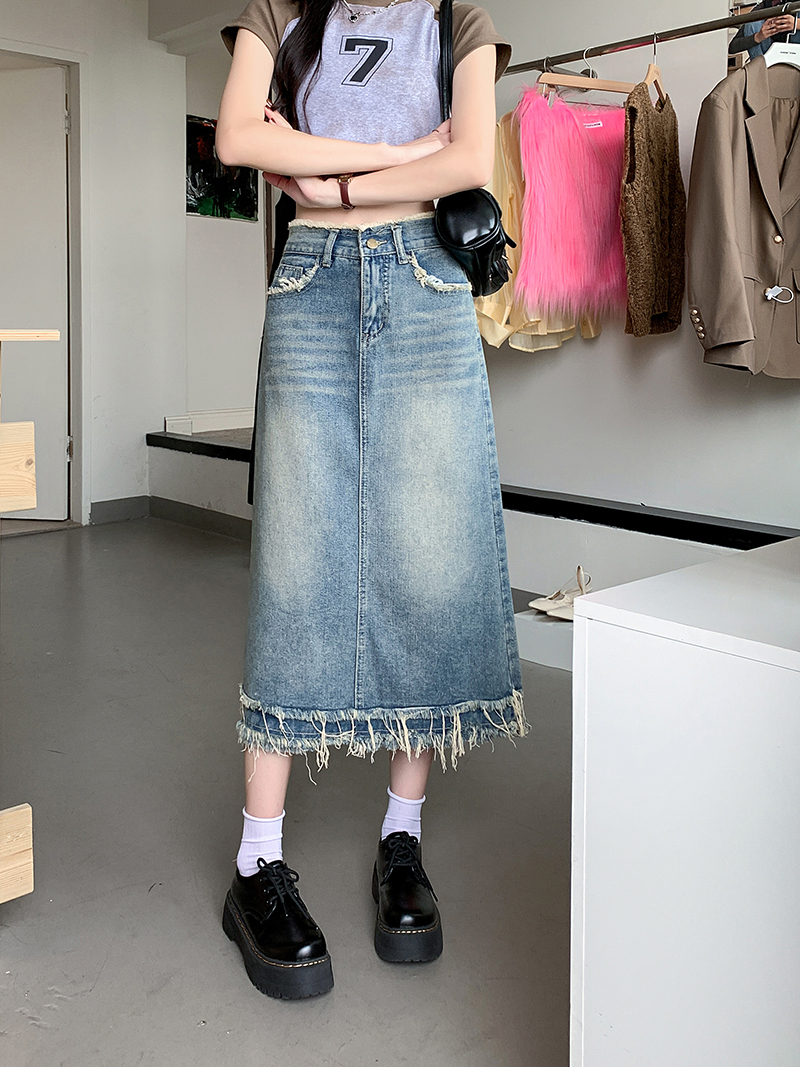 Real shot of retro wool-edged high-waist denim skirt for women 2025 new mid-length pear-shaped body A-line long skirt