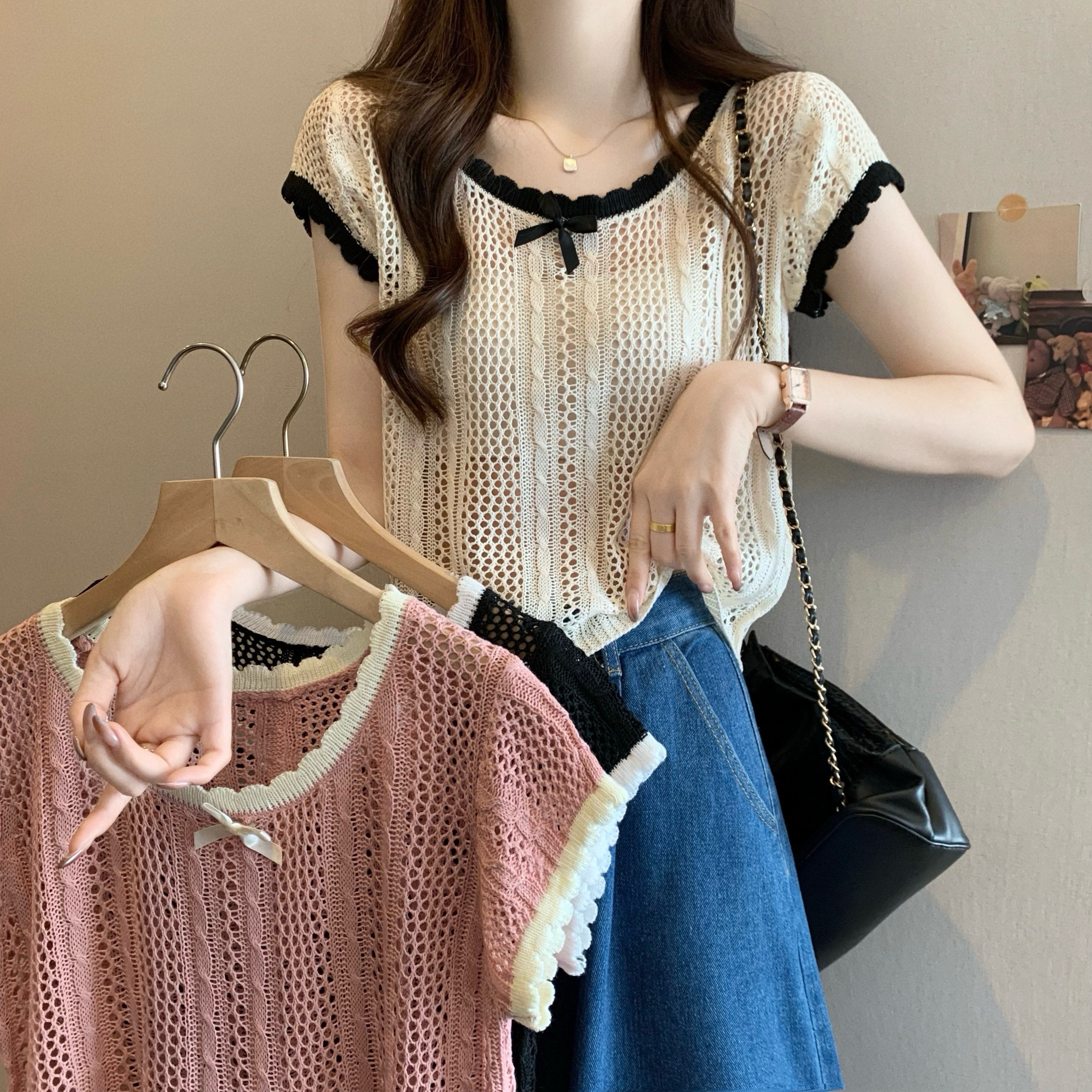 Real shot, new Korean style design, hollow bow-shaped shoulder short-sleeved knitted sweater
