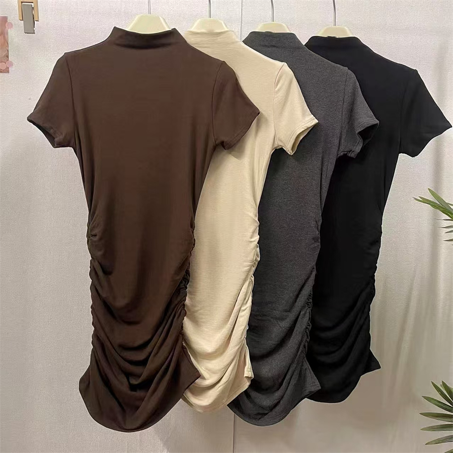 2025 spring new style minimalist and durable tight temperament half-high neck bottom short-sleeved dress for women