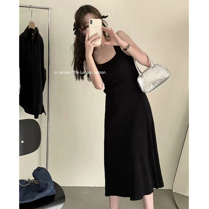 Non-realistic dress, new summer temperament, waist-hugging, slimming, casual knitted base vest suspender long skirt