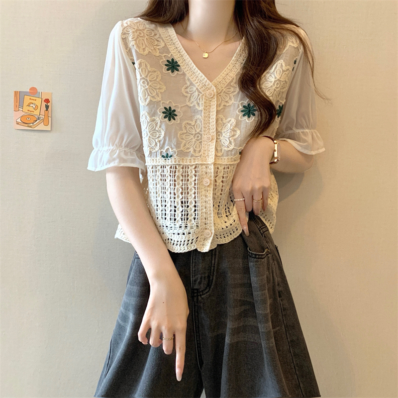 Real shot, new version of retro summer embroidery hollow color block design short-sleeved top
