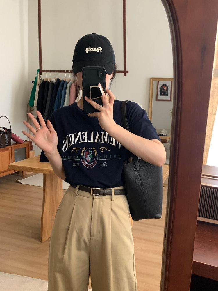 Versatile letter printed T-shirt for women 2025 spring and summer new retro short-sleeved design base top