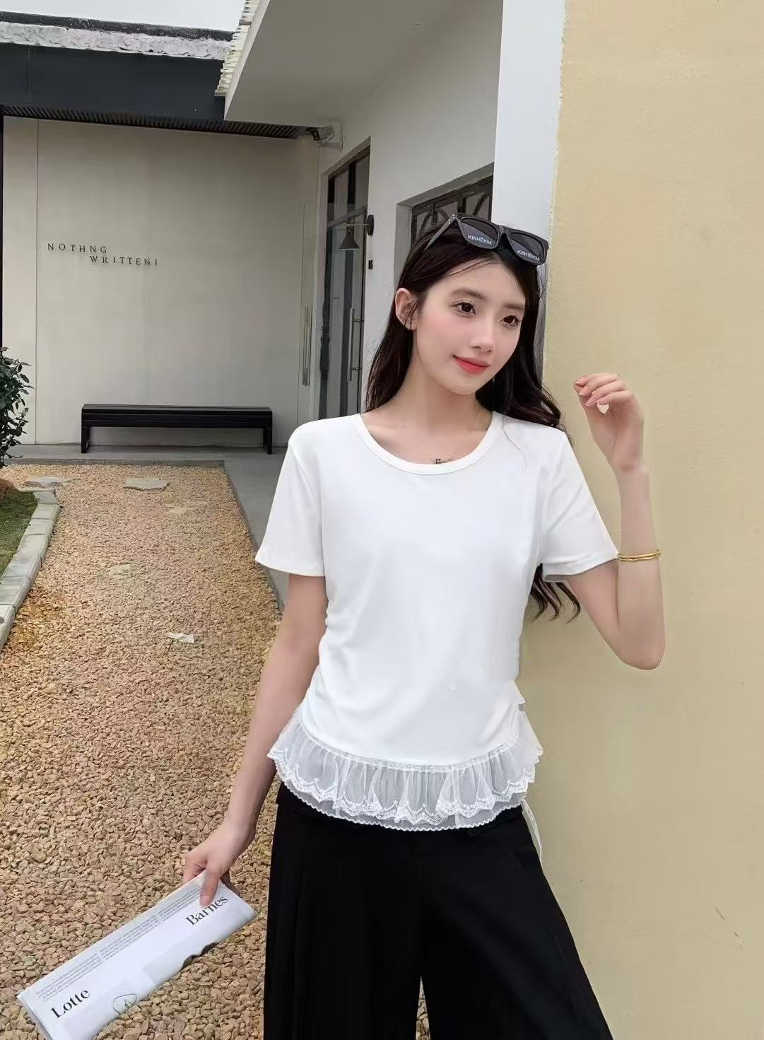 Pupang people white pure lace hem short-sleeved T-shirt for women 2025 spring new slim base shirt top