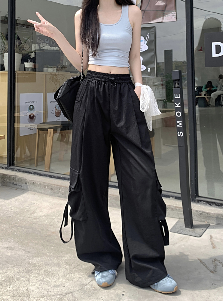 Real shot of casual American work pants high waist loose large pocket wide-leg straight pants