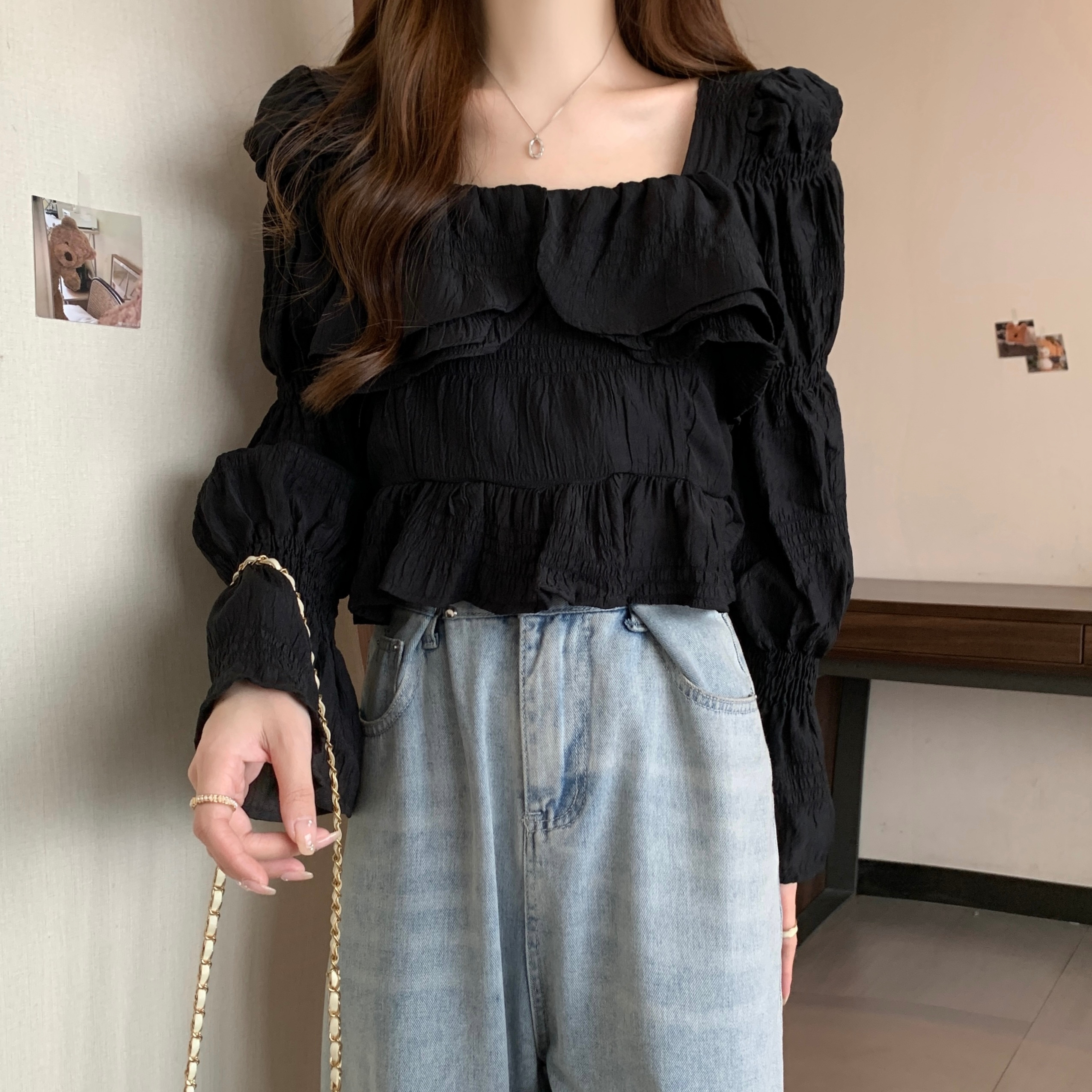 Real-life French puff sleeve square collar top for women's new design niche ruffle fashionable long-sleeved shirt solid color