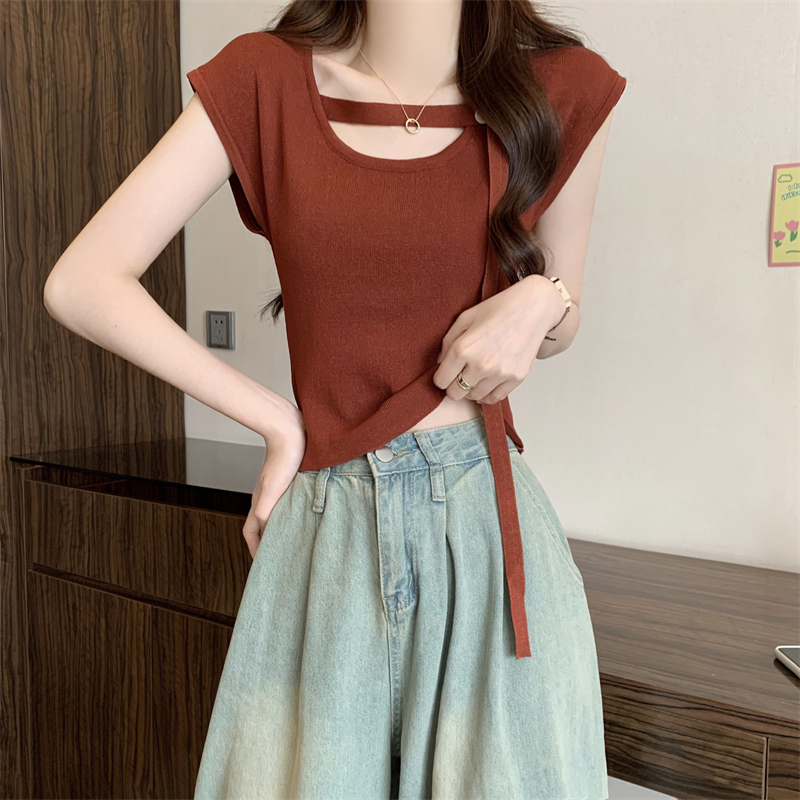 Real shot, new Korean style design square collar simple short-sleeved knitted sweater