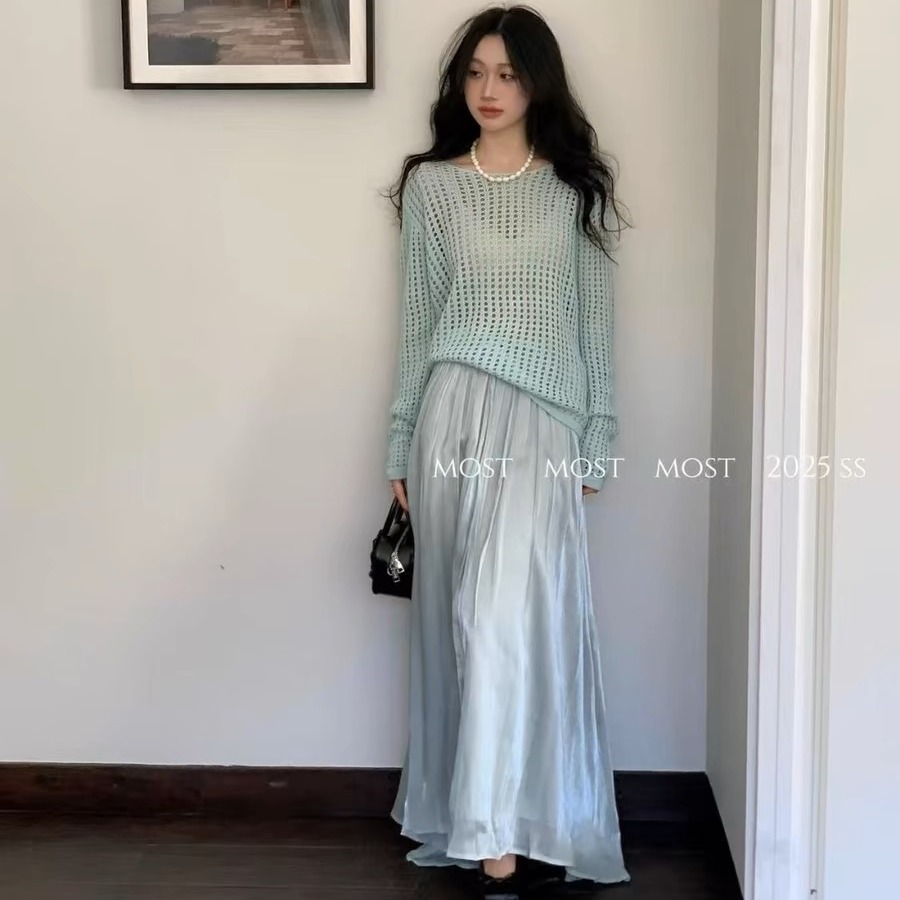 Korean version of lace knitting sweater women's spring A summer design sense sweater outer coat lazy style loose long-sleeved top 
