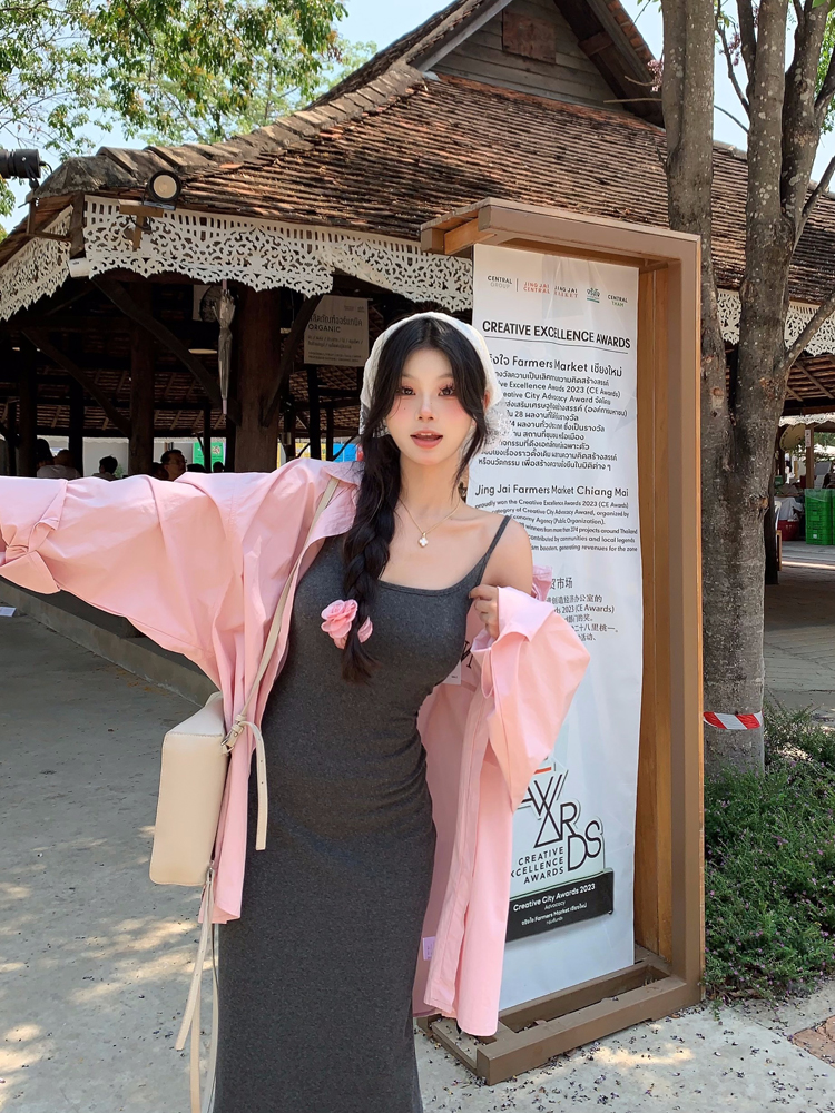 Real photo of solid color loose casual age-reducing sun protection long-sleeved shirt jacket hot girl hanging dress