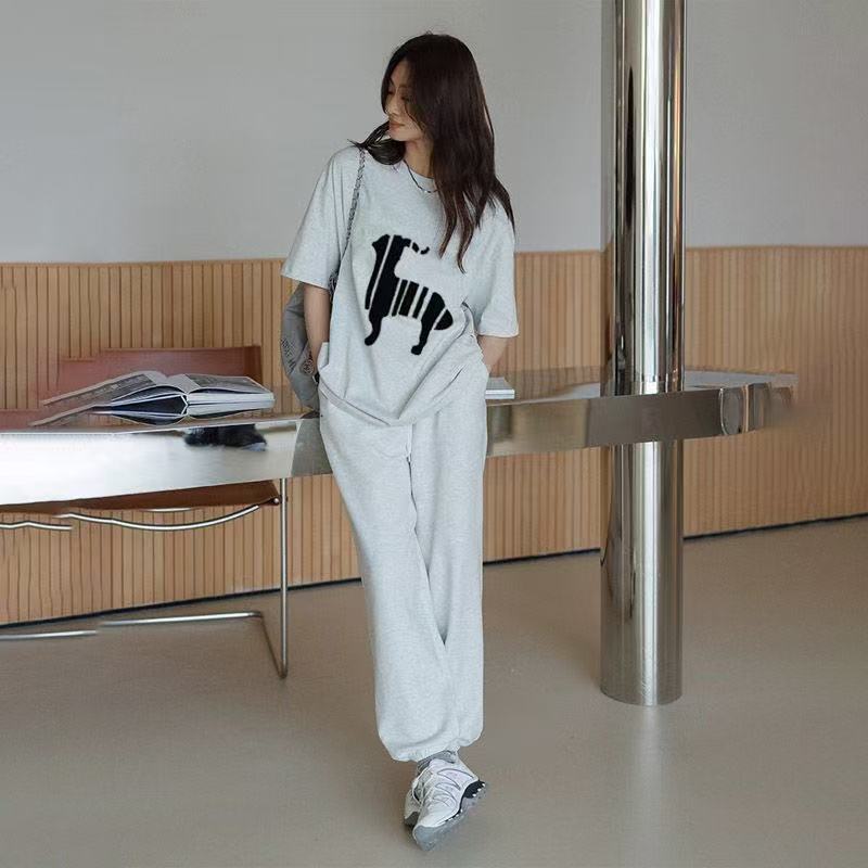 Solid color multi-style trendy women's suits two-piece Korean round neck short-sleeved trousers two-piece set 2025 new summer