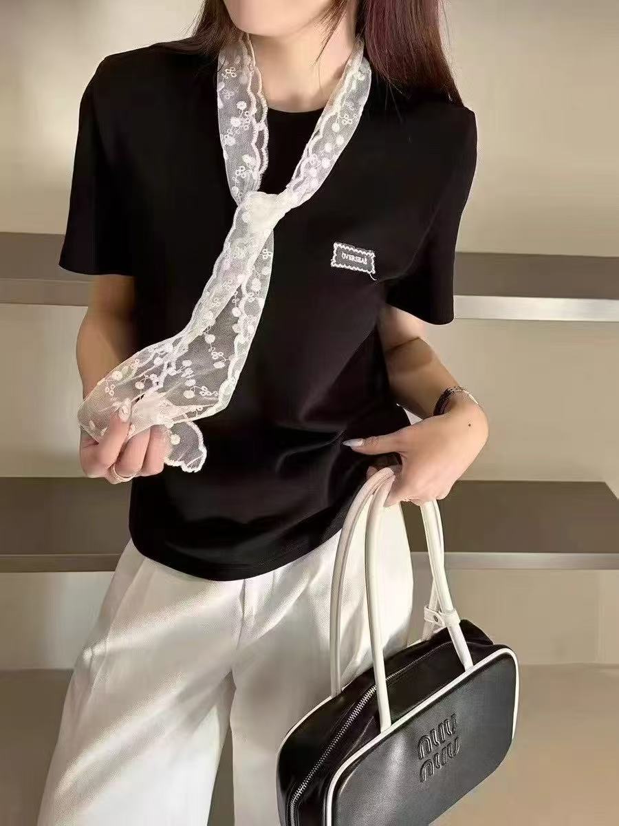 Small letters with fashionable and versatile solid color loose short-sleeved T-shirt for women 2025 spring and summer new round neck base shirt top