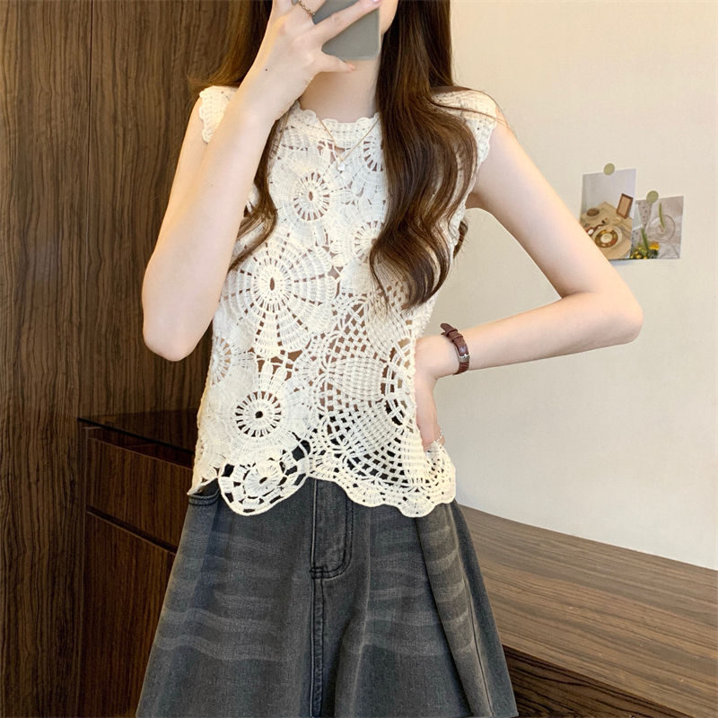 Real shot of the new French heavy industry hook flower hollow design flower vest