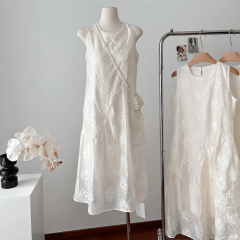 法式甜美小個子印花無袖連衣裙女2025新款減齡寬鬆顯瘦遮肉背心裙