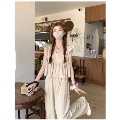 Salt-style wear small flying sleeve short doll shirt top high waist casual wide-leg pants women's summer new fashion suit