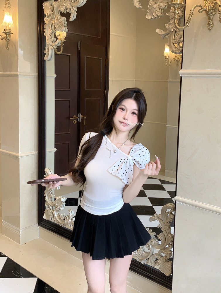 Real shot, off-shoulder polka dot splicing bow short-sleeved hot girl versatile T