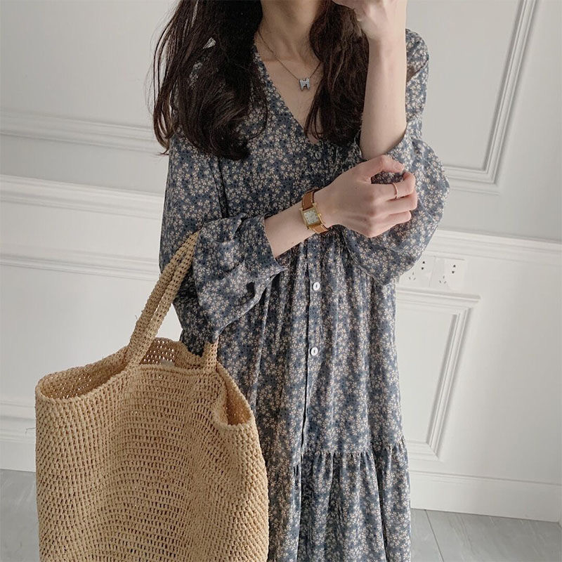 South Korea 2025 new Hepburn style French retro Platycodon dress loose large size women's temperament long skirt