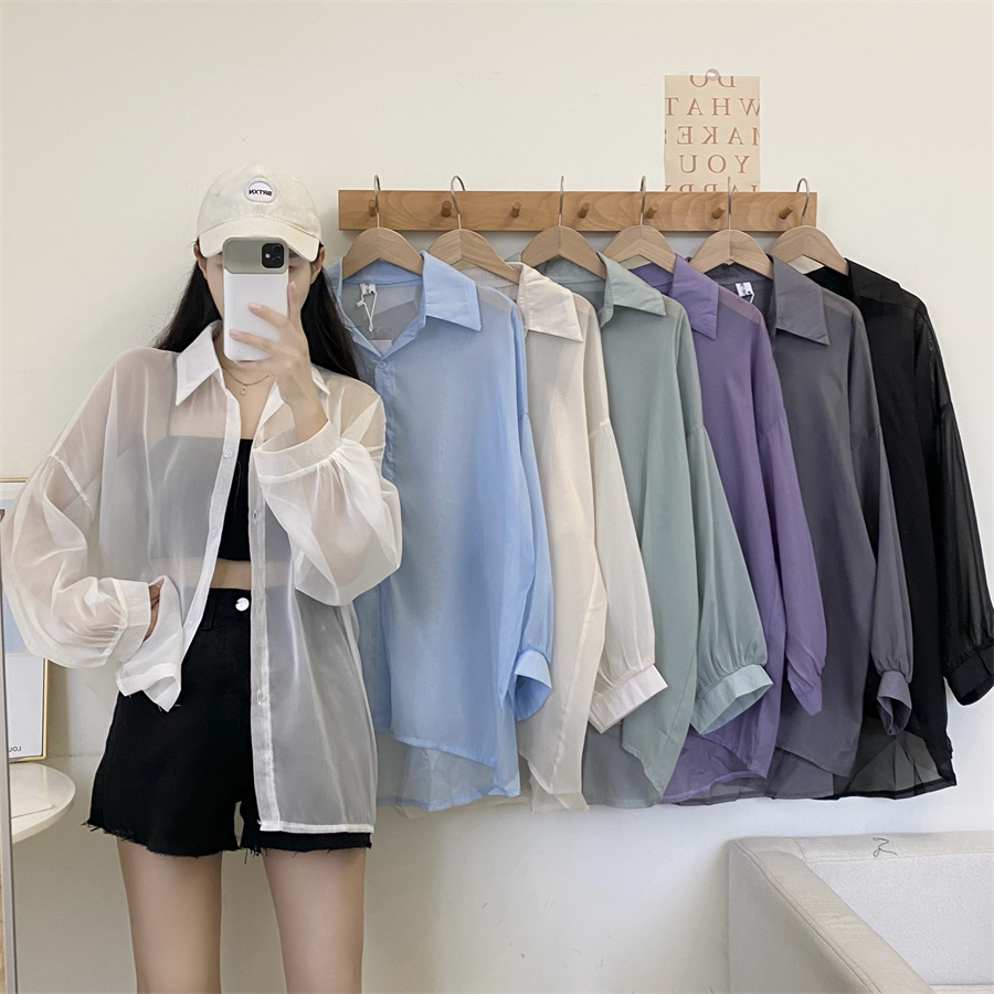 Real photo of white pearlescent sunscreen shirt jacket black thin perspective cardigan chiffon shirt top outer layer