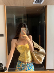 不冷BULENG 多巴胺黃色碎花系帶抹胸背心女辣妹性感修身百搭