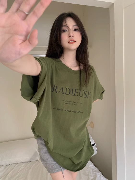 American retro round neck loose shoulder short-sleeved T-shirt for women's summer letter print chic niche design top