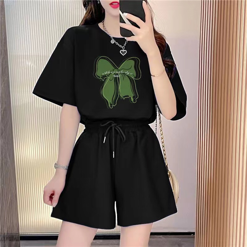 Fashion suit 2025 summer new age-reducing small shorts shorts casual sports two-piece set