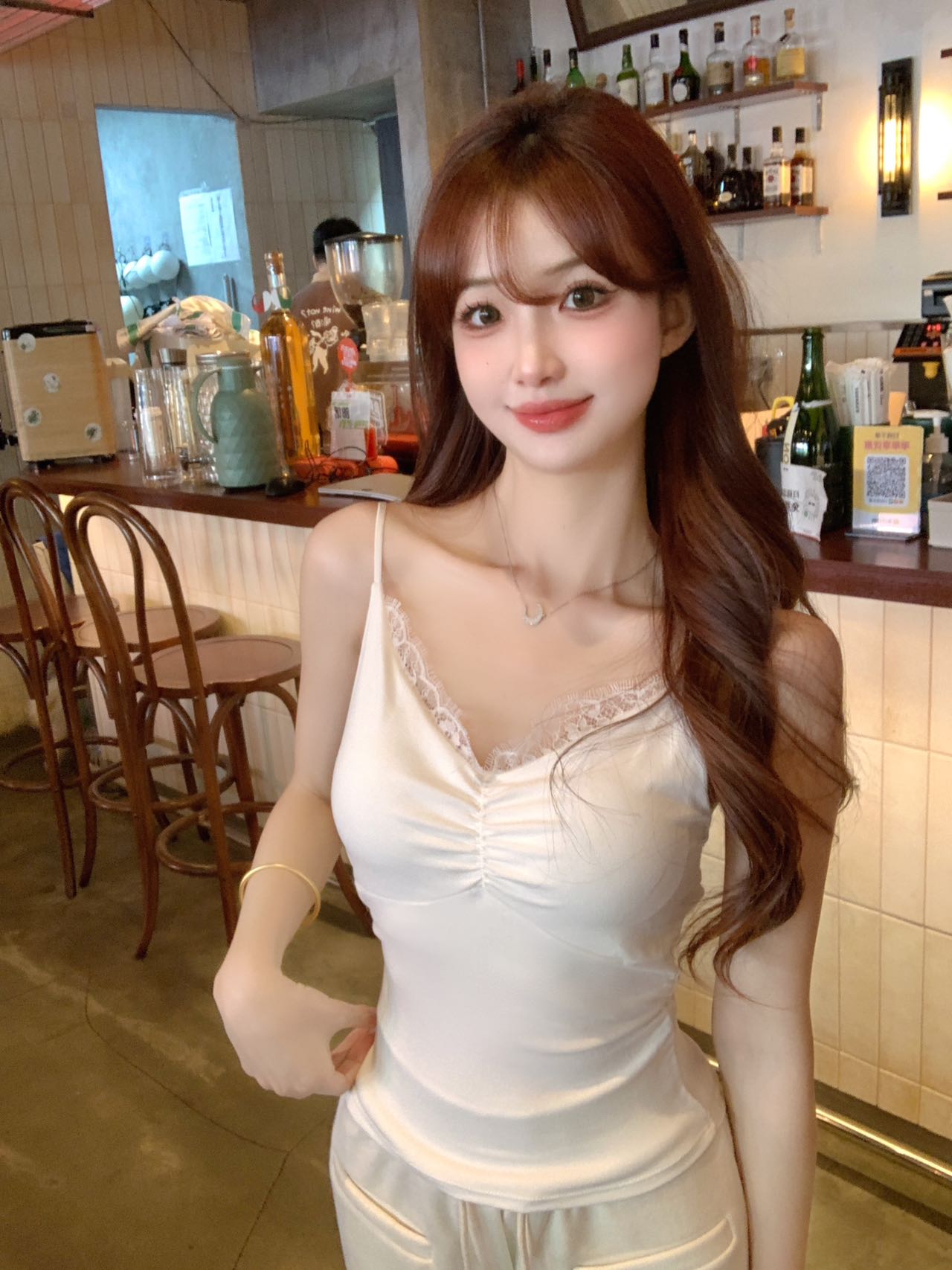 2025 Spring New Sweet Hot Girls Lace Sexy Pure Pure Breast Pad Beautiful Back Vest Sling