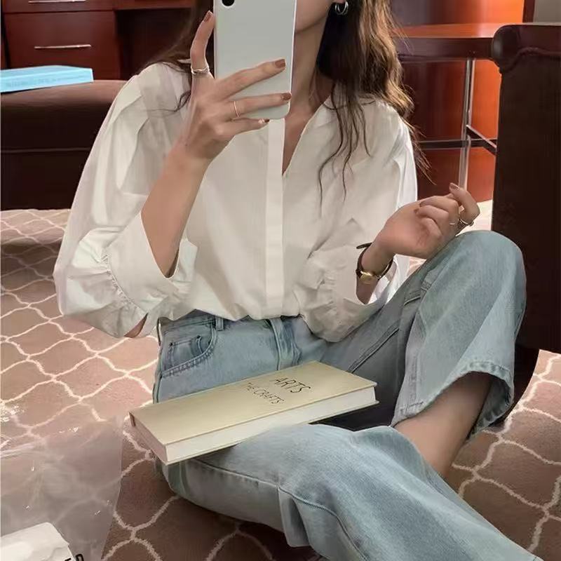 2025早春新款寬鬆法式復古內搭上衣圓領七分袖打底襯衫女白色襯衣