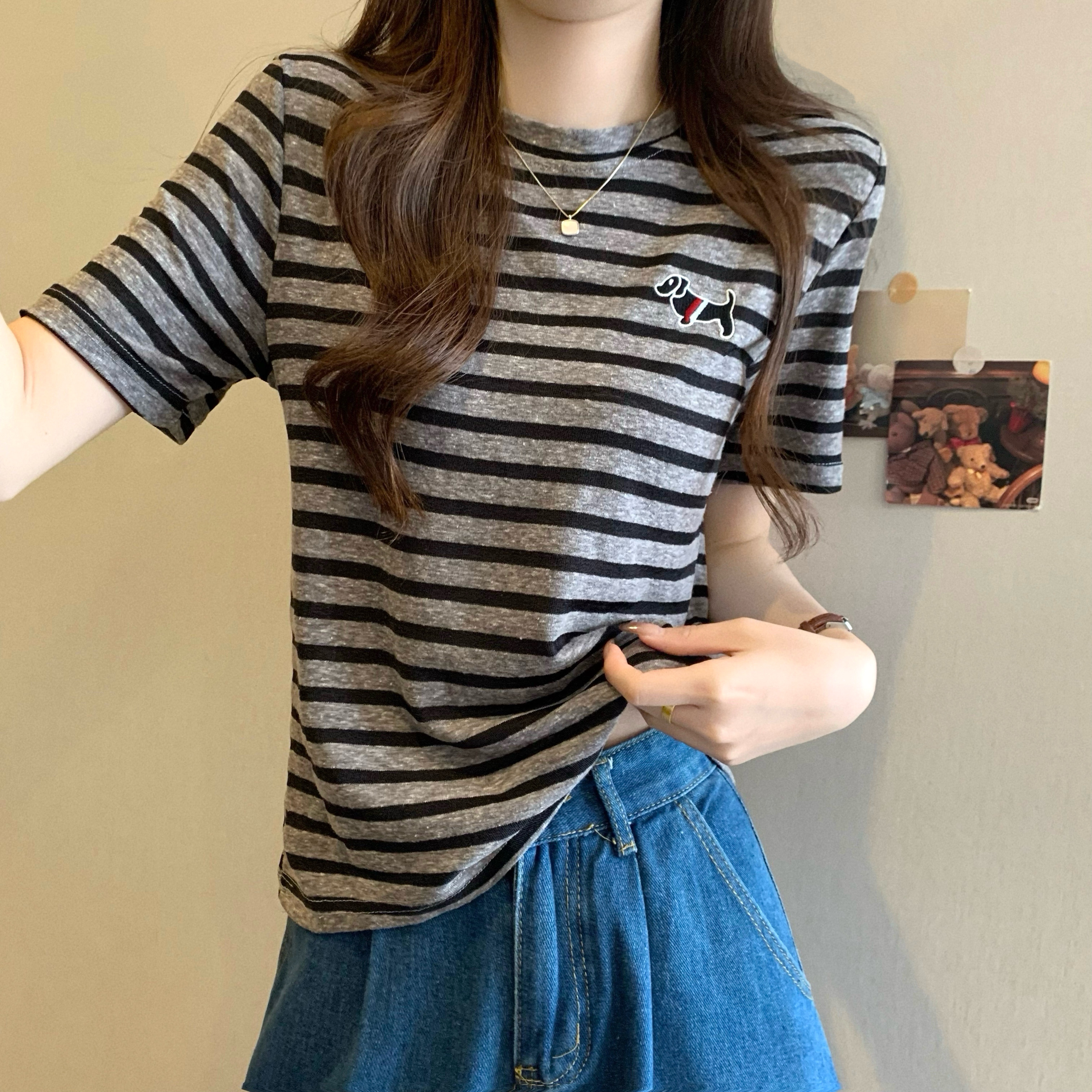Real shot New Korean style simple round neck embroidered striped short-sleeved T-shirt