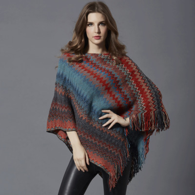 Real shot of European and American foreign trade 2025 autumn and winter new style bat sleeve tassel cloak sweater knitted coat for women 