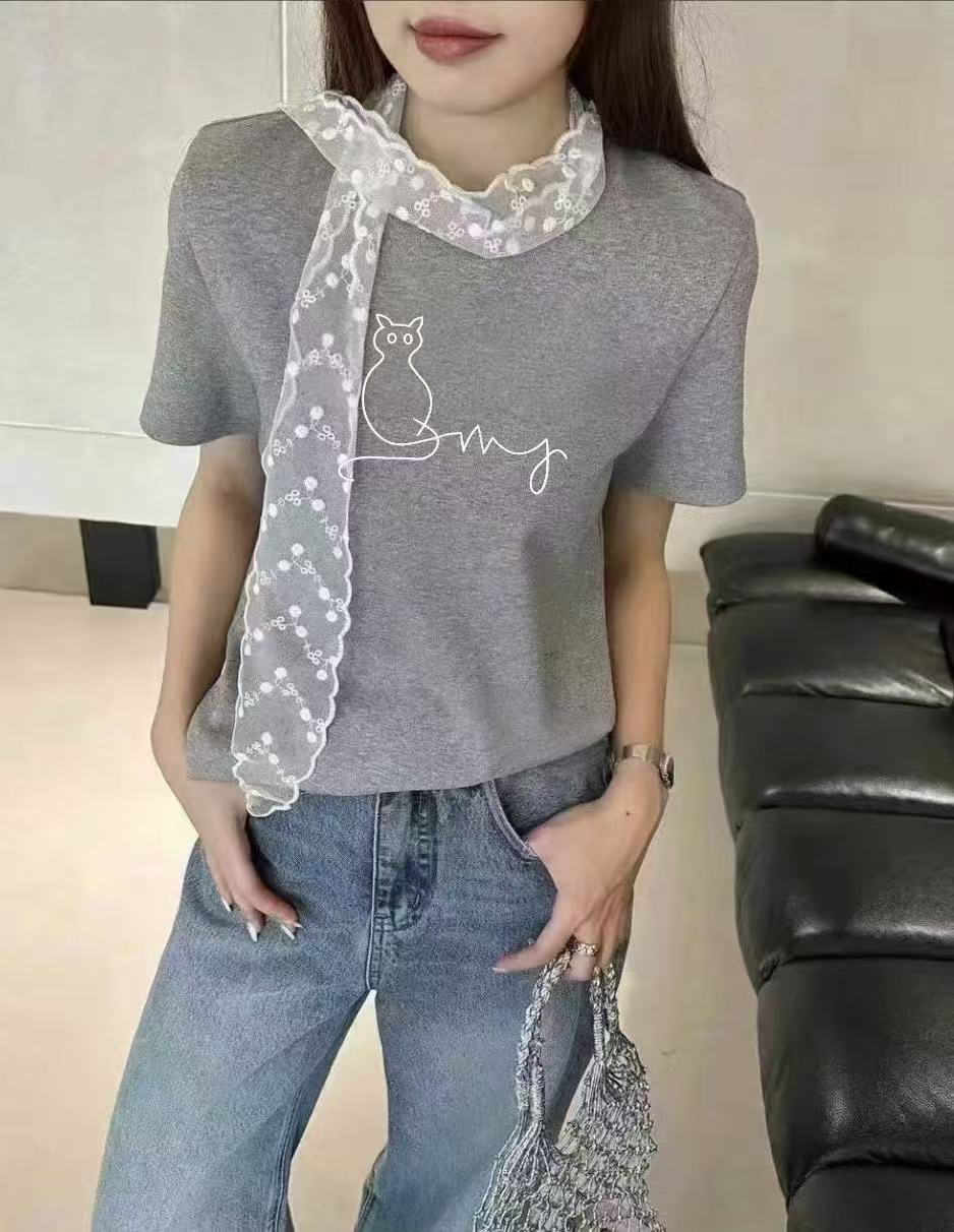 Hanyi Hanyi Internet celebrity Korean version cat short-sleeved T-shirt base shirt for women 25 spring and summer fashionable half-sleeved top for women