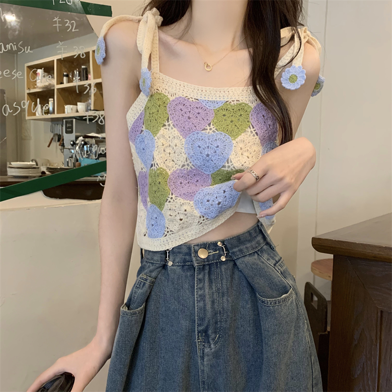 Real shot of the new Korean style hollow embroidered flowers versatile vest sling