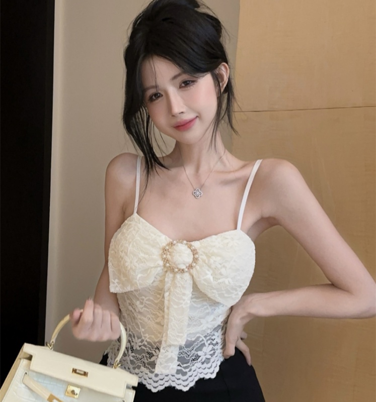 Little Xiangfeng bow lace suspender vest for women wearing pure hot girl strap top bottom shirt