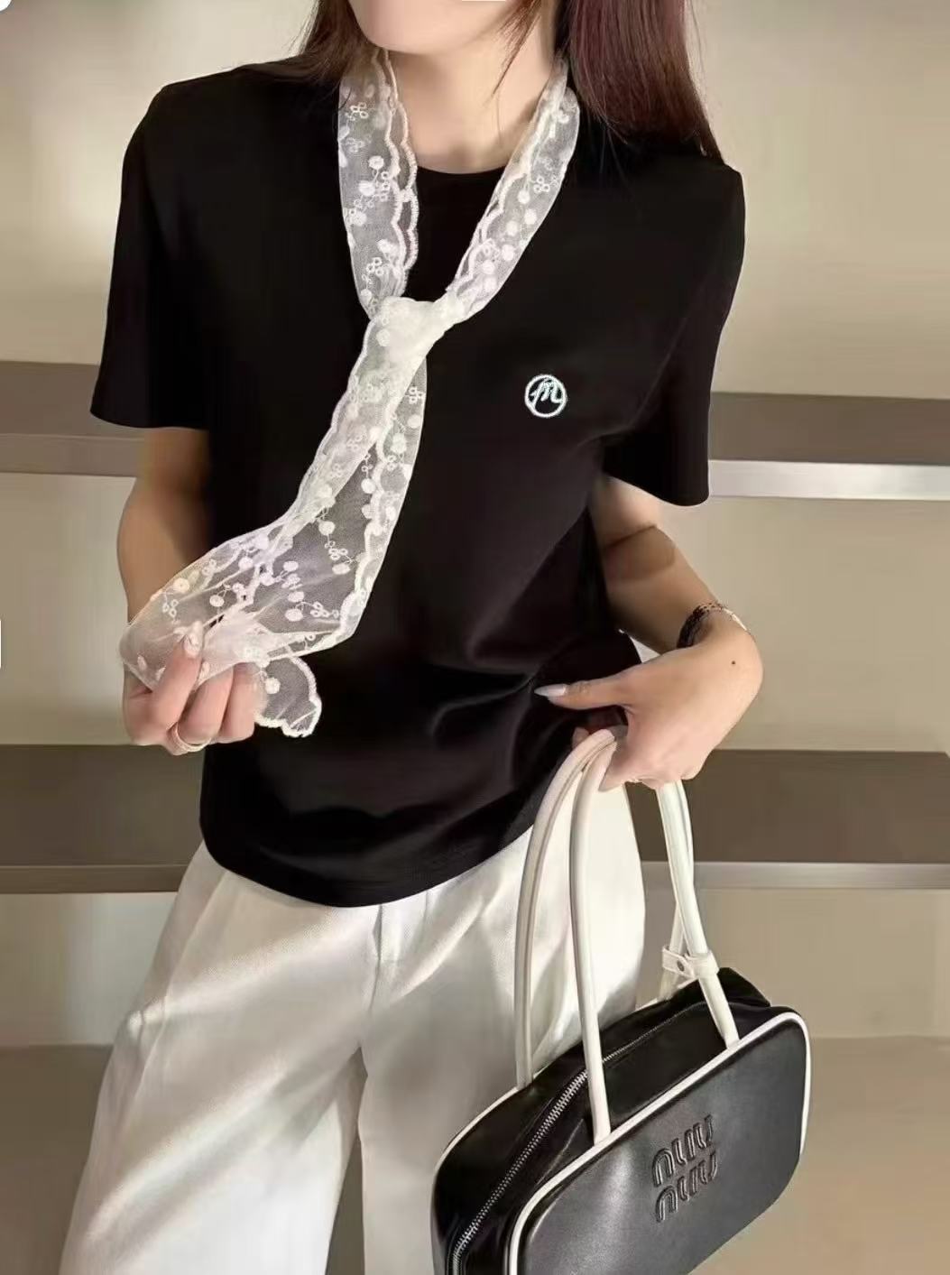 Fashionable and versatile lace scarf short-sleeved T-shirt 2025 spring and summer new round neck base shirt top