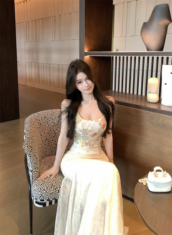 https://imghk1.tnscdn.com/20250312/11402bd564e56326e606ea2b0ef98e7b.jpg?x-oss-process=image/resize,h_800,w_800