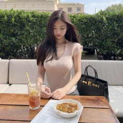 Wuuus light oxygen soft breasts, large waist, small flying sleeves, ice silk short sleeves, women's summer pit knitted T-shirt top